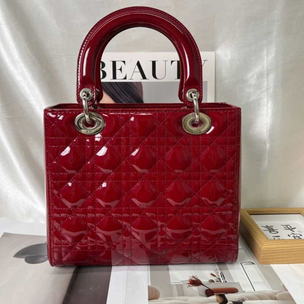 Dior Women Pre-Loved Bag Very Good Condition - Picture 3 of 9